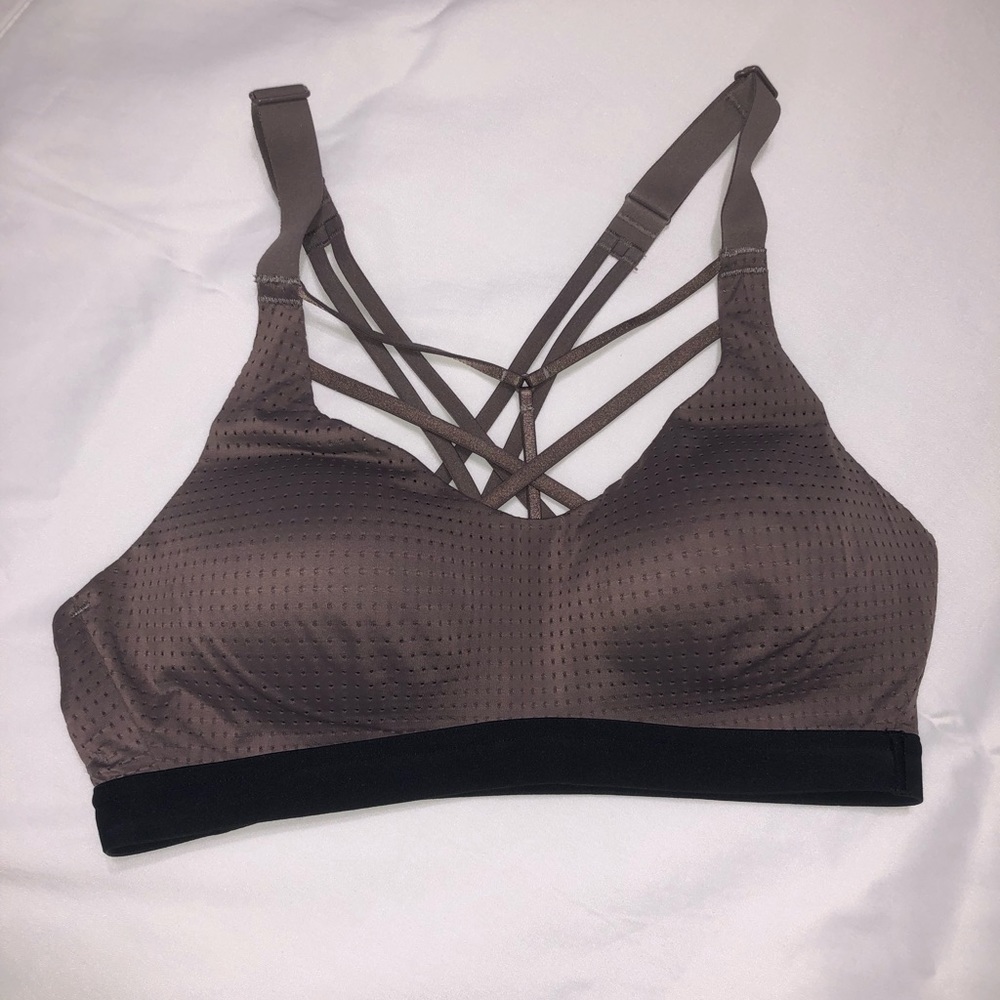 Victoria’s Secret Lightweight Sportsbra
